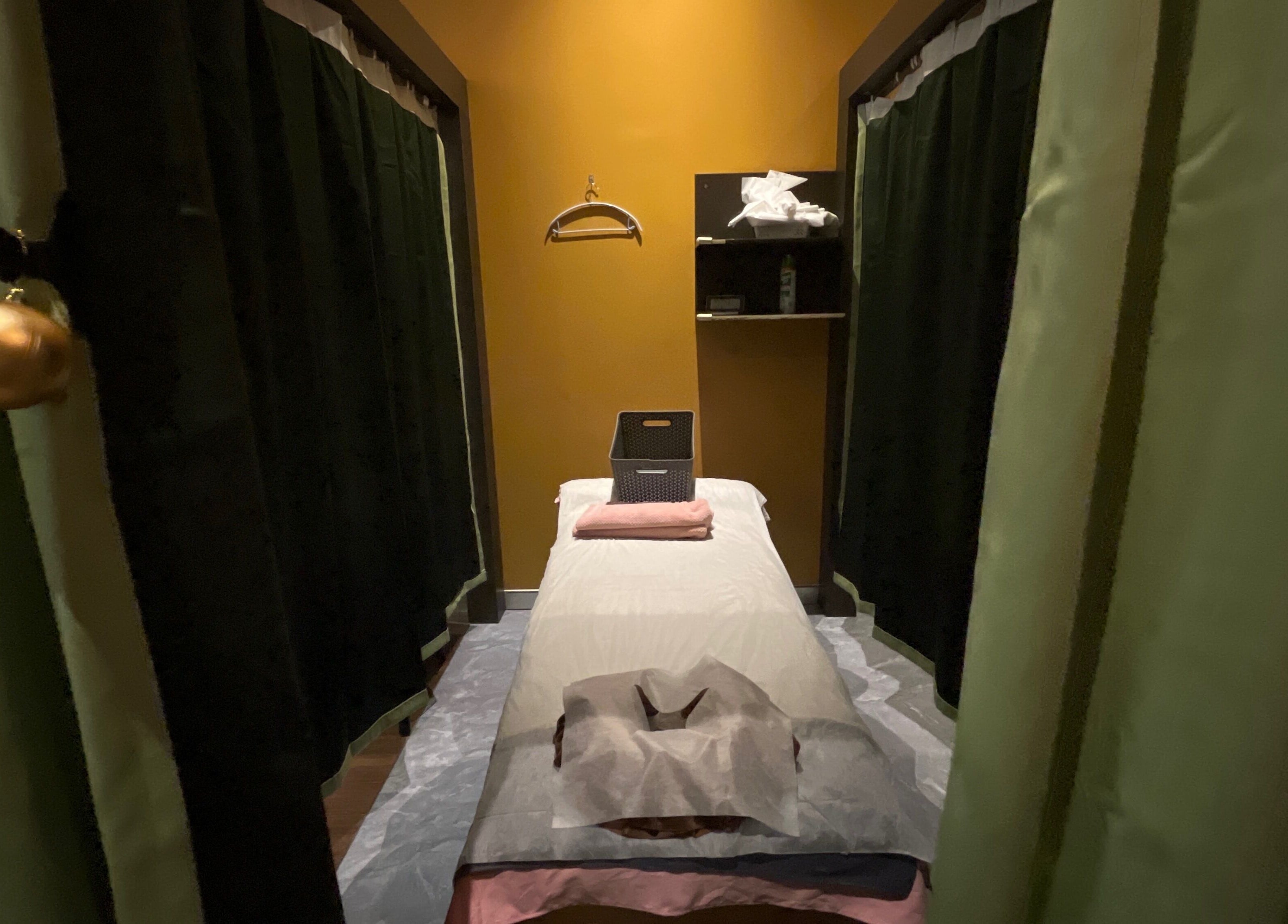Calm massage room at GT Massage, Joondalup, Western Australia, AU, featuring a relaxing setup.