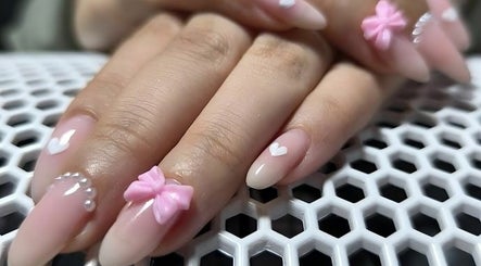 Liz Escudero Nails صورة 2