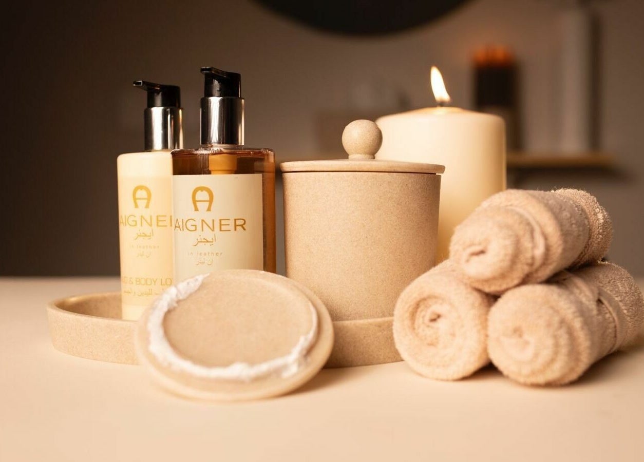 Spa essentials at Regina Spa Dubai (First Spa), Dubai, Dubai, AE with candles and lotions.