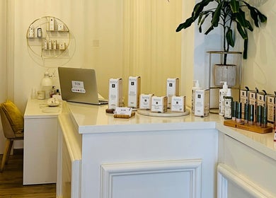 Interior of TOV Organic Salon in Tas-sliema, MT showcasing natural beauty products and elegant decor.