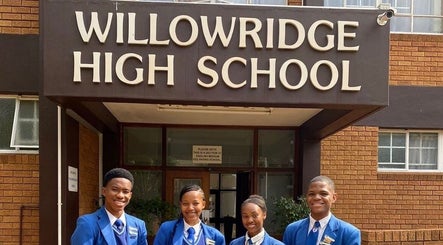 Willowridge High School изображение 2