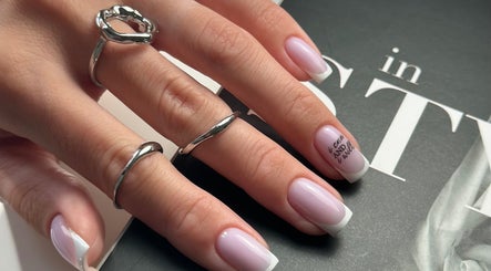 The Nail Room