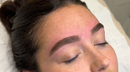 Perfectly shaped eyebrows at Georgia May Therapies in Shrewsbury, England, GB, showcasing expert beauty care.