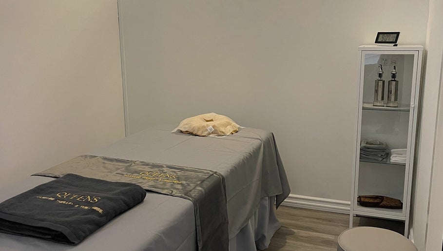 Queens Massage Therapy & Wellness billede 1