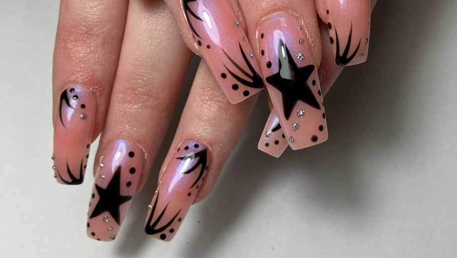 Cosmic Nails slika 1