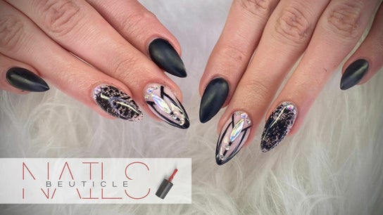 Beauticle Nails - Aimee Begemann