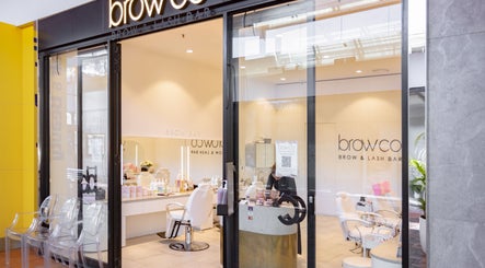 Erina Fair - Browco Brow & Lash Bar صورة 2