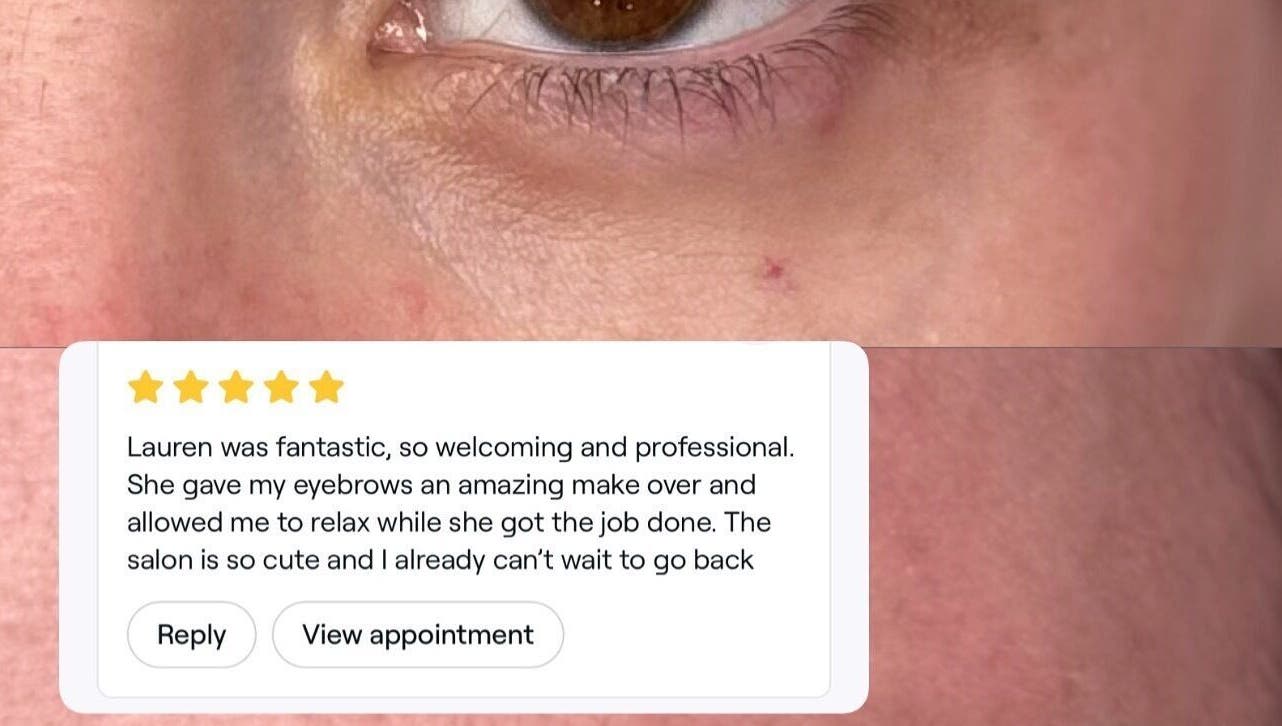 Five-star review praising eyebrow makeover at The Salon Kinross, Kinross, Western Australia, AU.