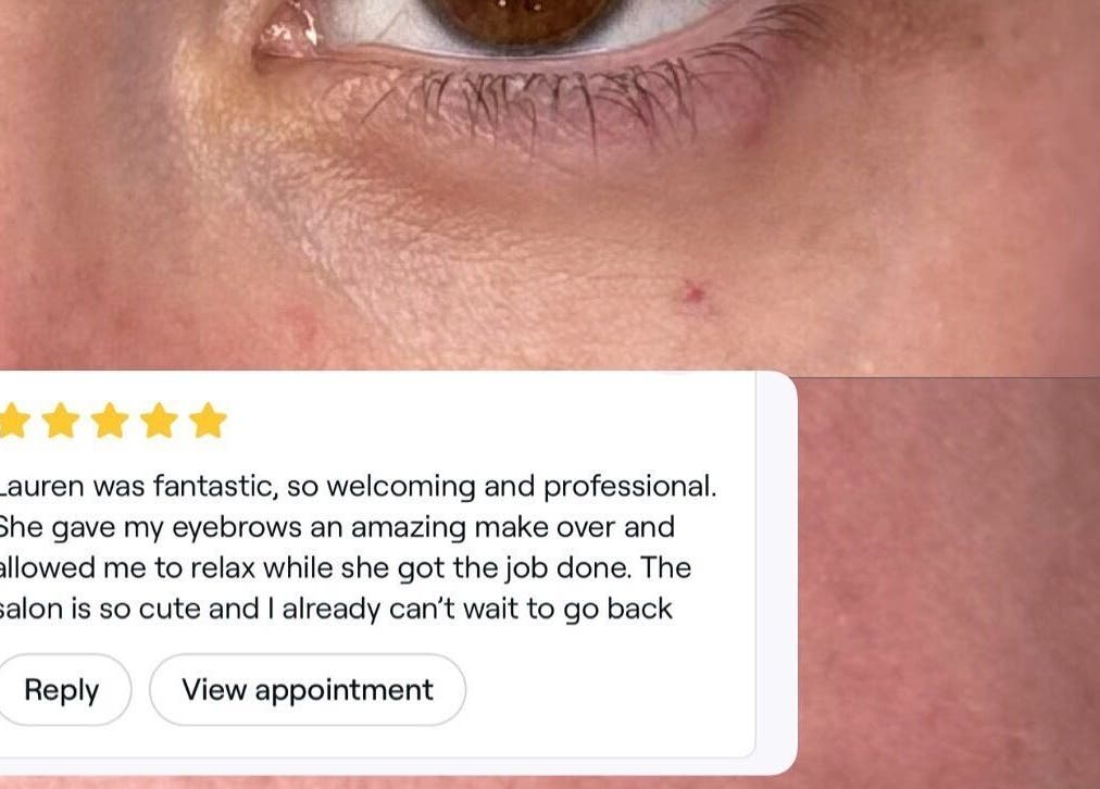 Five-star review praising eyebrow makeover at The Salon Kinross, Kinross, Western Australia, AU.