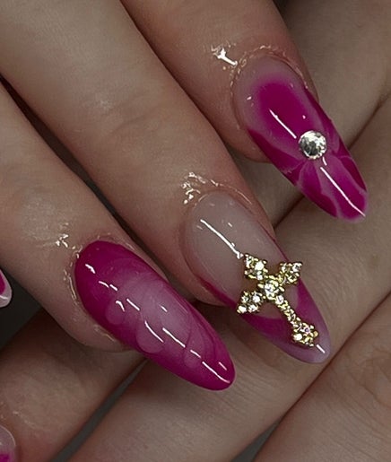 Elegance nails image 2