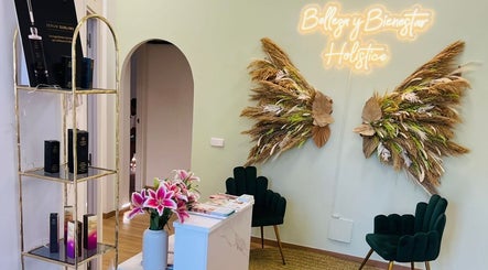 Centro de belleza y bienestar holistico Jessica montes
