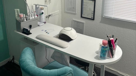 Hollistix Beauty Therapy