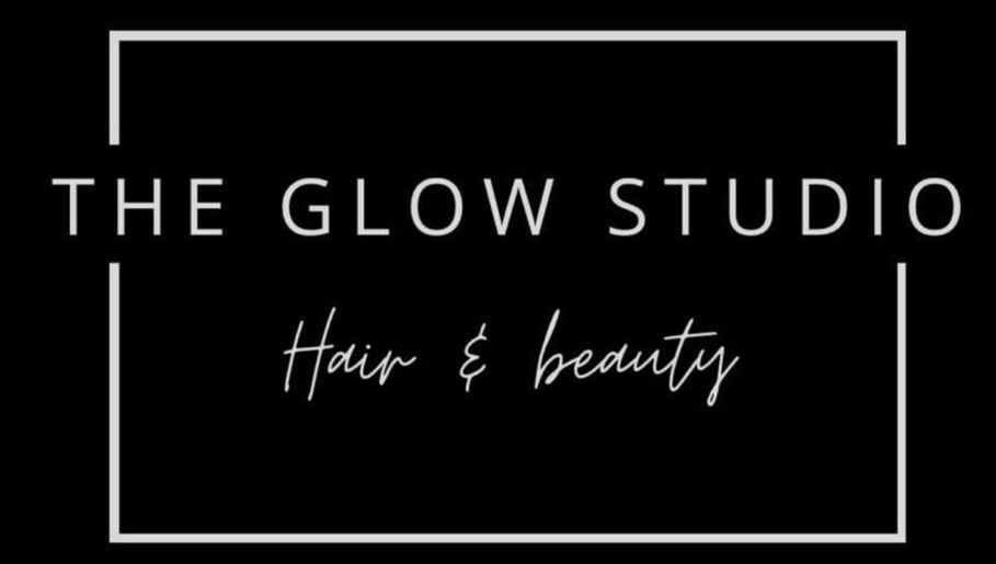 The Glow Studio Hair- Hannah image 1