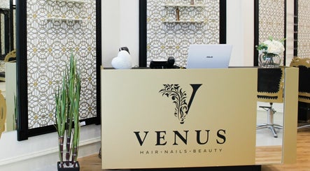 Venus Salon – obraz 3