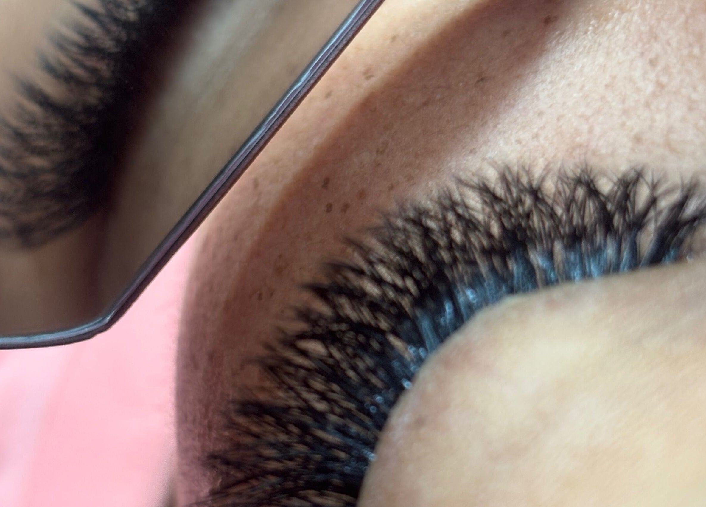Close-up of lash extensions at Unlash Your Beauté TT, Port of Spain, enhancing eye beauty.