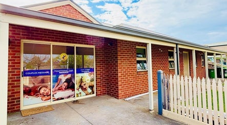 Front view of Charm Thai Therapy in Melbourne, Victoria, AU showcasing massage services.