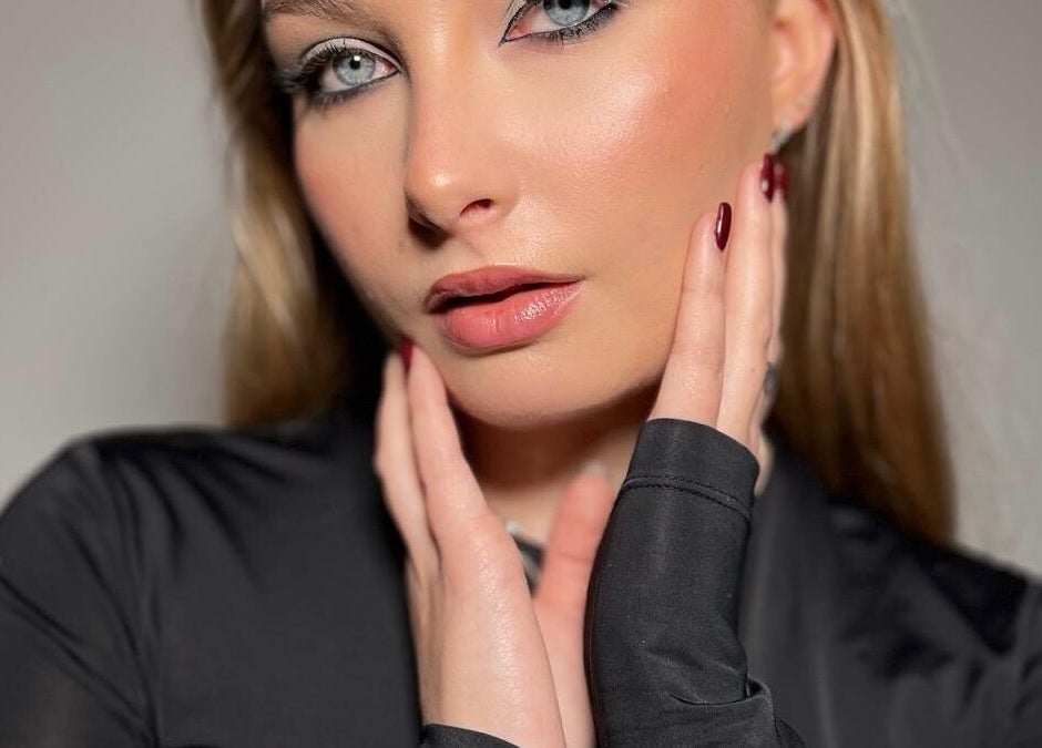 Portret machiaj sofisticat la Guapa Studio, Cluj-napoca, Județul Cluj, RO