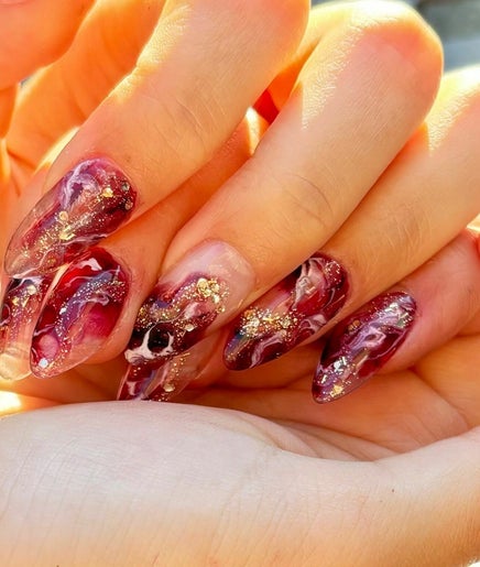 Mana’s Nailzz image 2