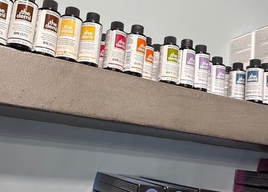 Επαγγελματικές βαφές μαλλιών στη Basement Hair Project, Αγία Παρασκευή, GR.