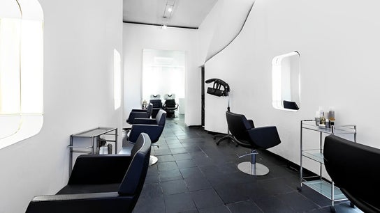 Ticro Hair