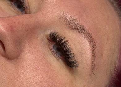 Close-up of full, voluminous lashes at Beauty Lounge by Char, Melton Mowbray, England, GB.