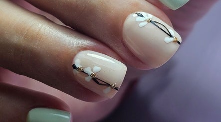 Am Nails Xpress imagem 3