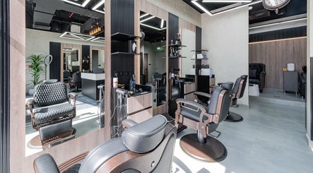 Hair Hunchos Barbers | Sobha Waves