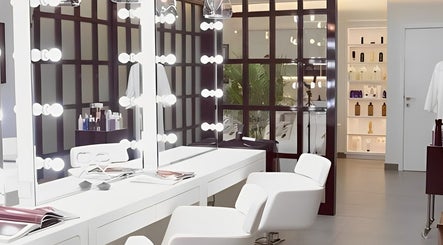 Buro Beauty Clinic afbeelding 3