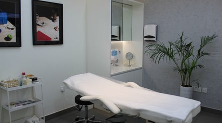 Buro Beauty Clinic image 3