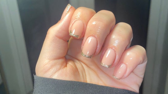 Glos.nails by April