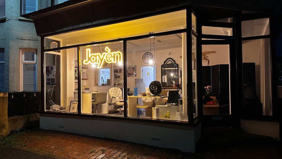 Jayen Clinic (formerly 3D Lipo Eastbourne) image 1