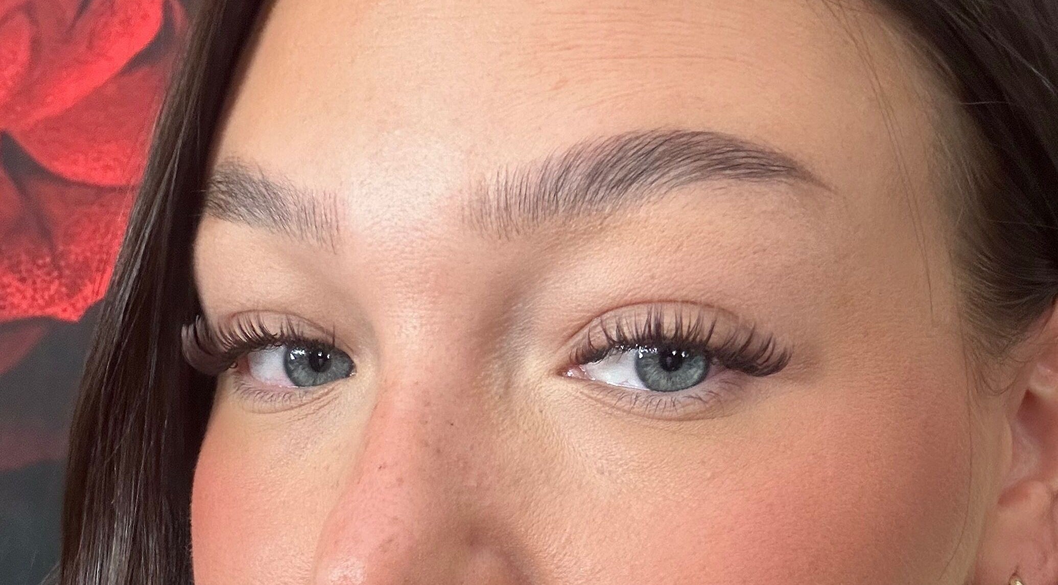 Nærbilde av perfekte vippeforlengelser hos Bellelashes by Aicha, Kristiansund, Møre Og Romsdal, NO.