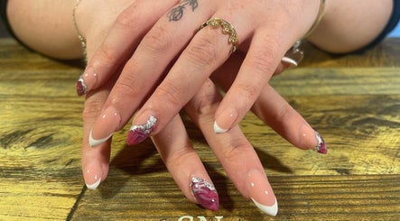 SinadNails