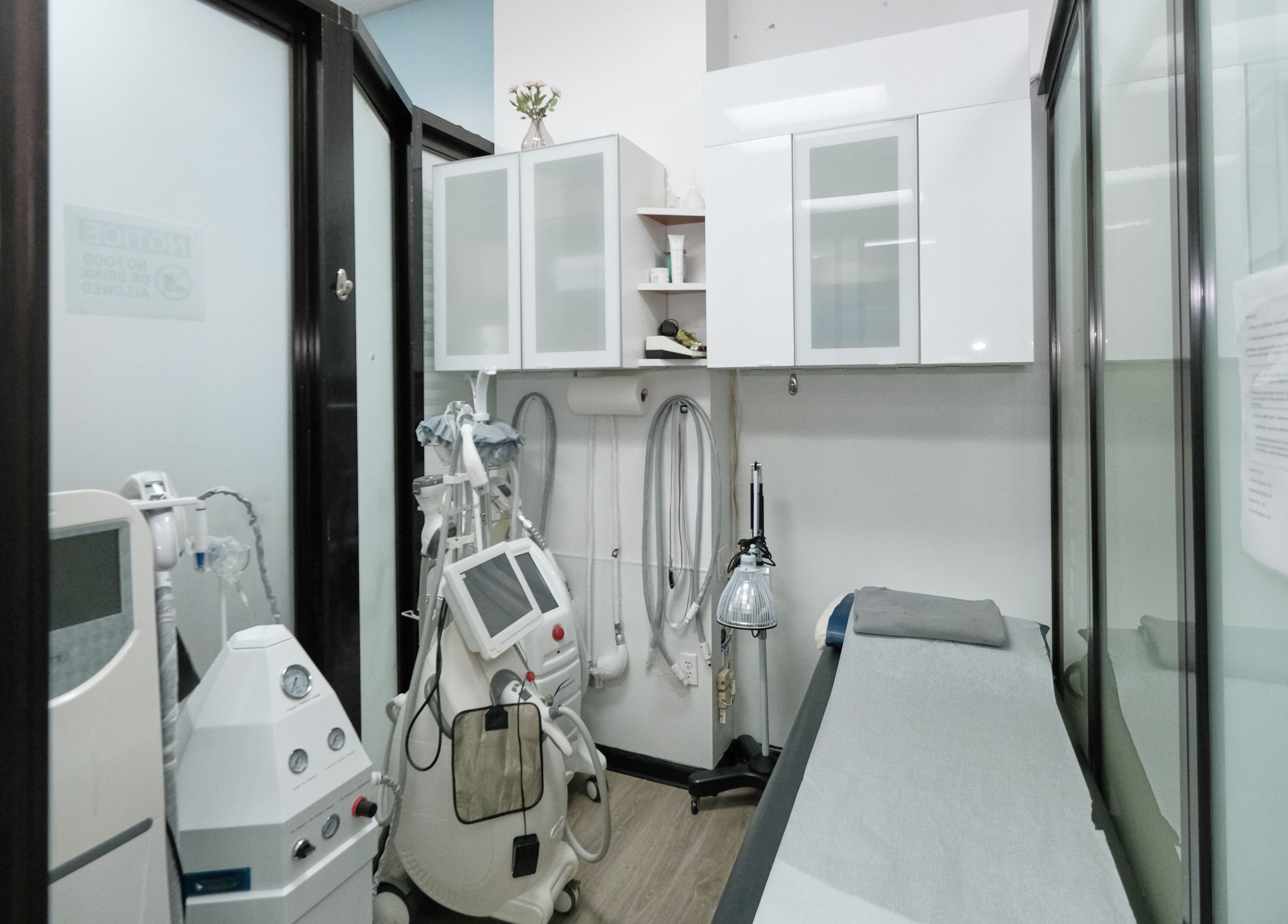HealthKey Group Wellington - Manhattan spa room in New York, New York, US, featuring modern treatment equipment.