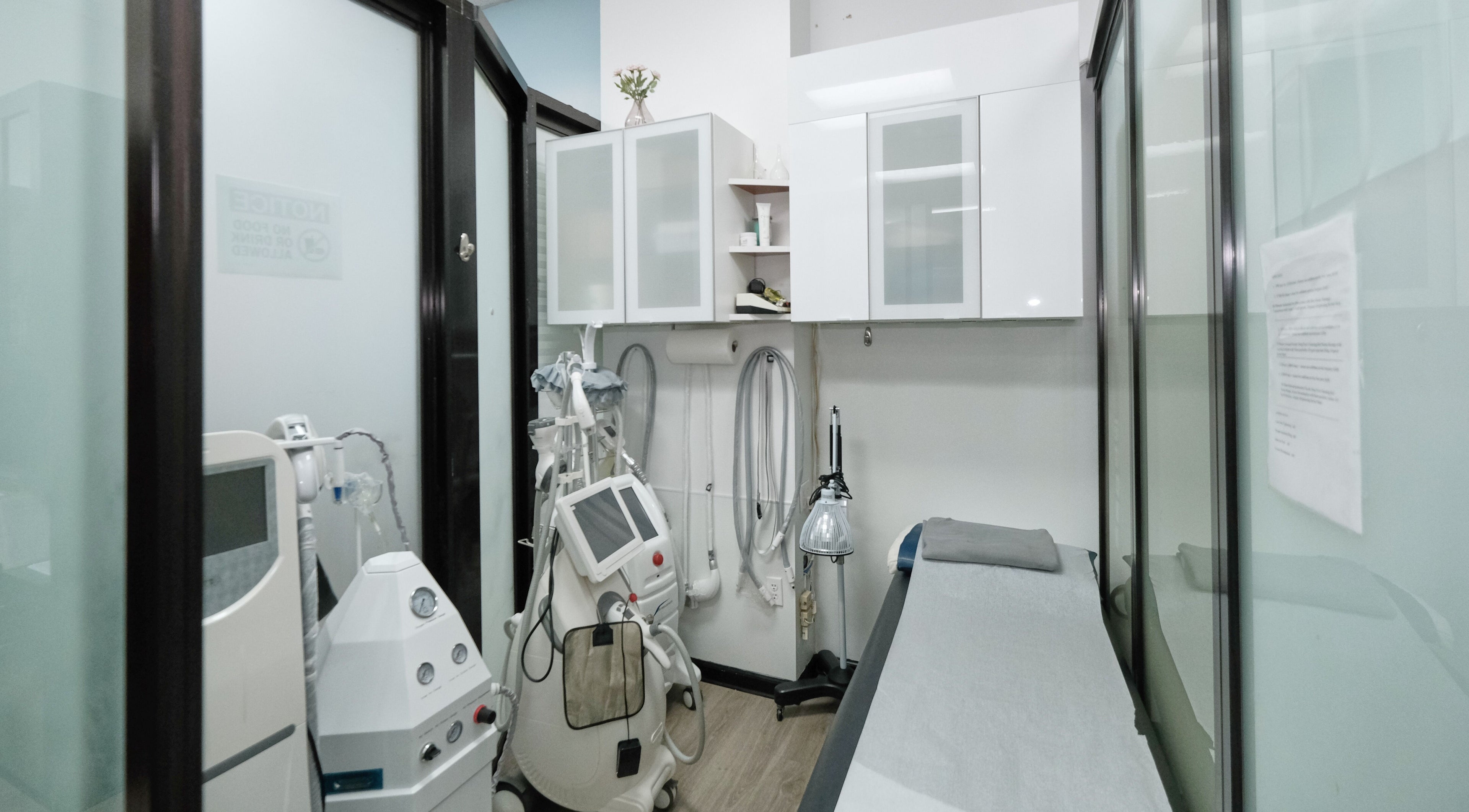HealthKey Group Wellington - Manhattan spa room in New York, New York, US, featuring modern treatment equipment.