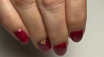 Nails by Vio image 3
