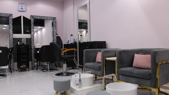 Elegance Essential Ladies Salon & Spa