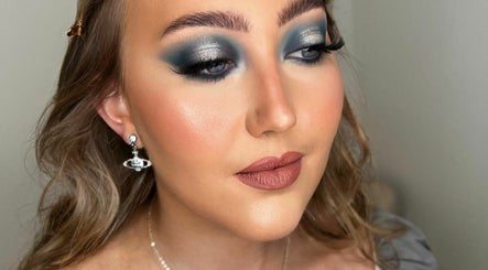 Εικόνα Lia Makeup Artist 3