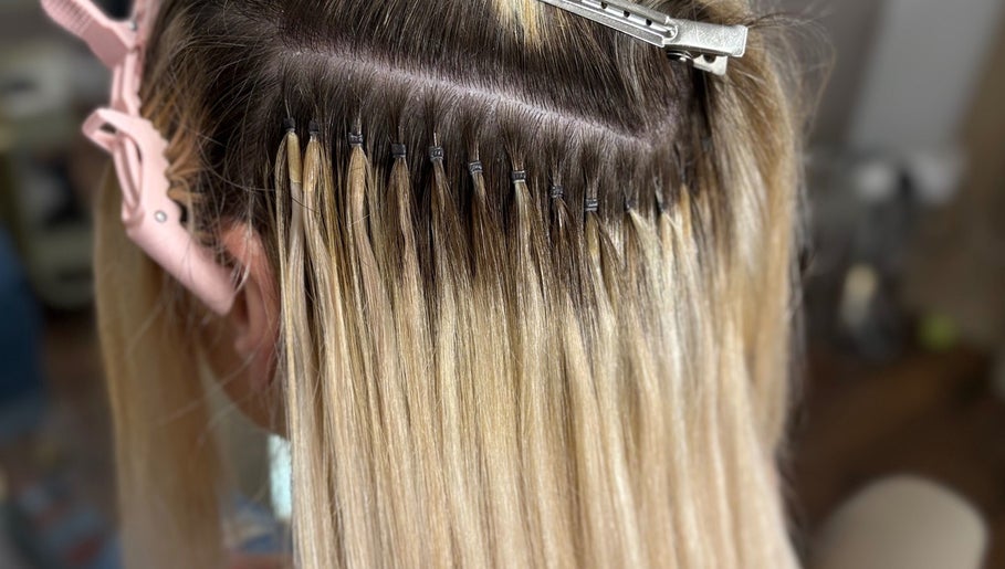 Hair Extensions By Maria image 1