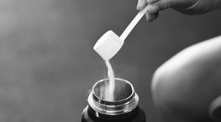 A scoop of powder being poured into a container at Nataly Evo, Cannes, Provence-alpes-côte D'azur, FR.