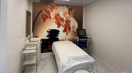 Vita Glow Md Wellness & Skin Clinic