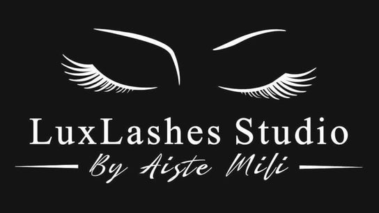LuxLashes Studio