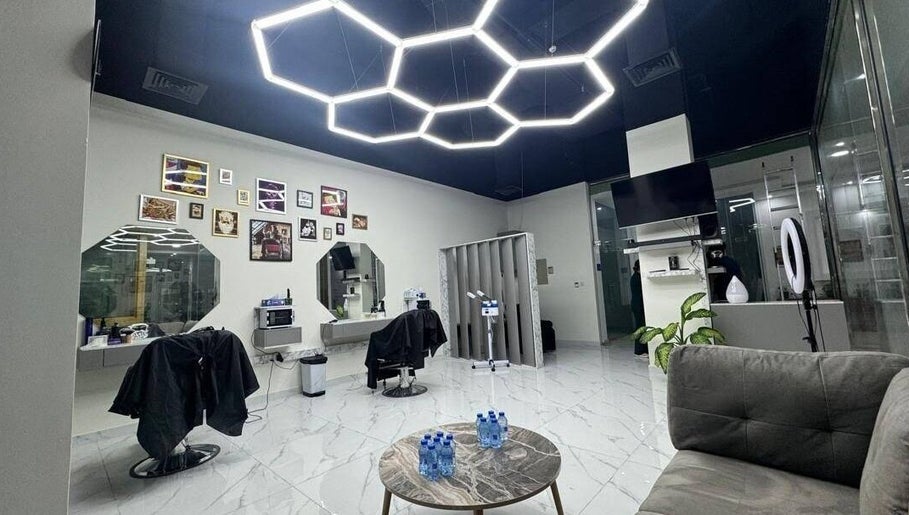 Zino barbershop image 1