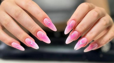 Hanah Nails Beauty imaginea 2