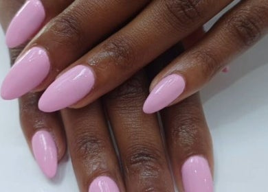Beautiful pink manicure at Nomsa's Nails and Beauty, Midrand, Gauteng, ZA. Perfectly polished nails.