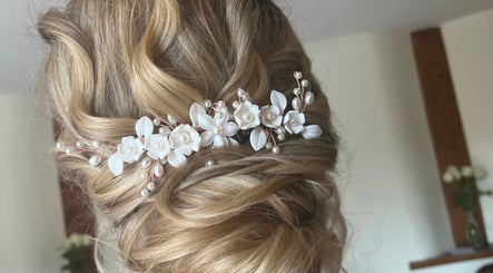 Hair Cove by Yas, bilde 2