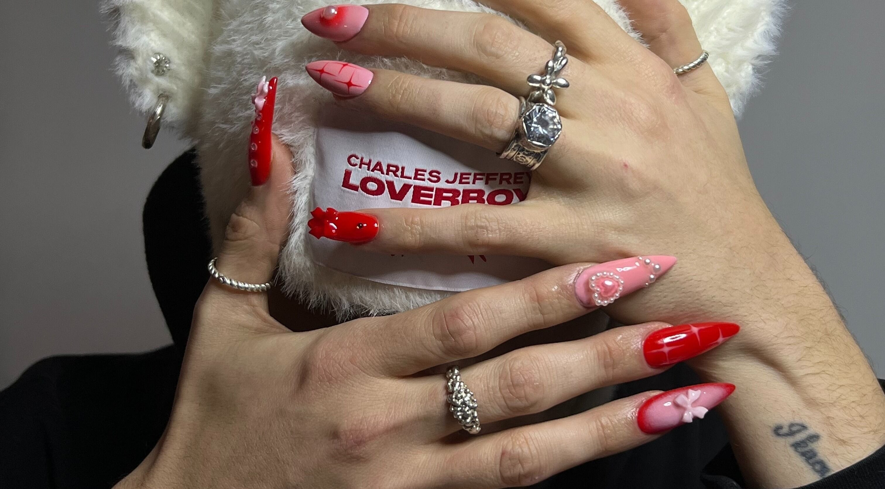 Stunning pink and red nail art at Angels Nail Shop, Montréal, Québec, CA.