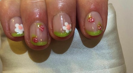 Nails by Chloe Shimmon image 3