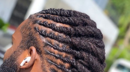 Island Locs image 2