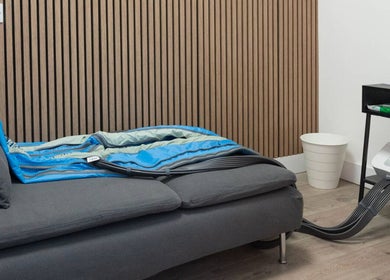 Cryo Revive Manchester therapy room with advanced equipment in Manchester, England, GB.